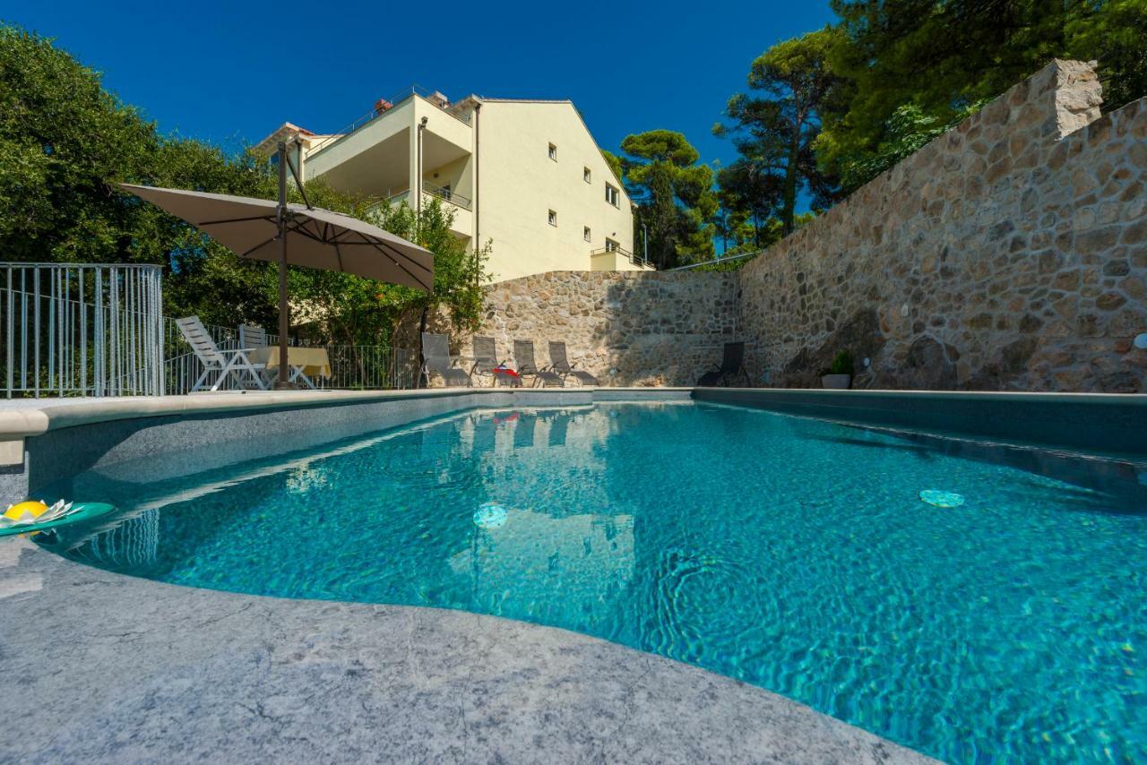 Lägenhet Center - With Terrace And Private Pool *